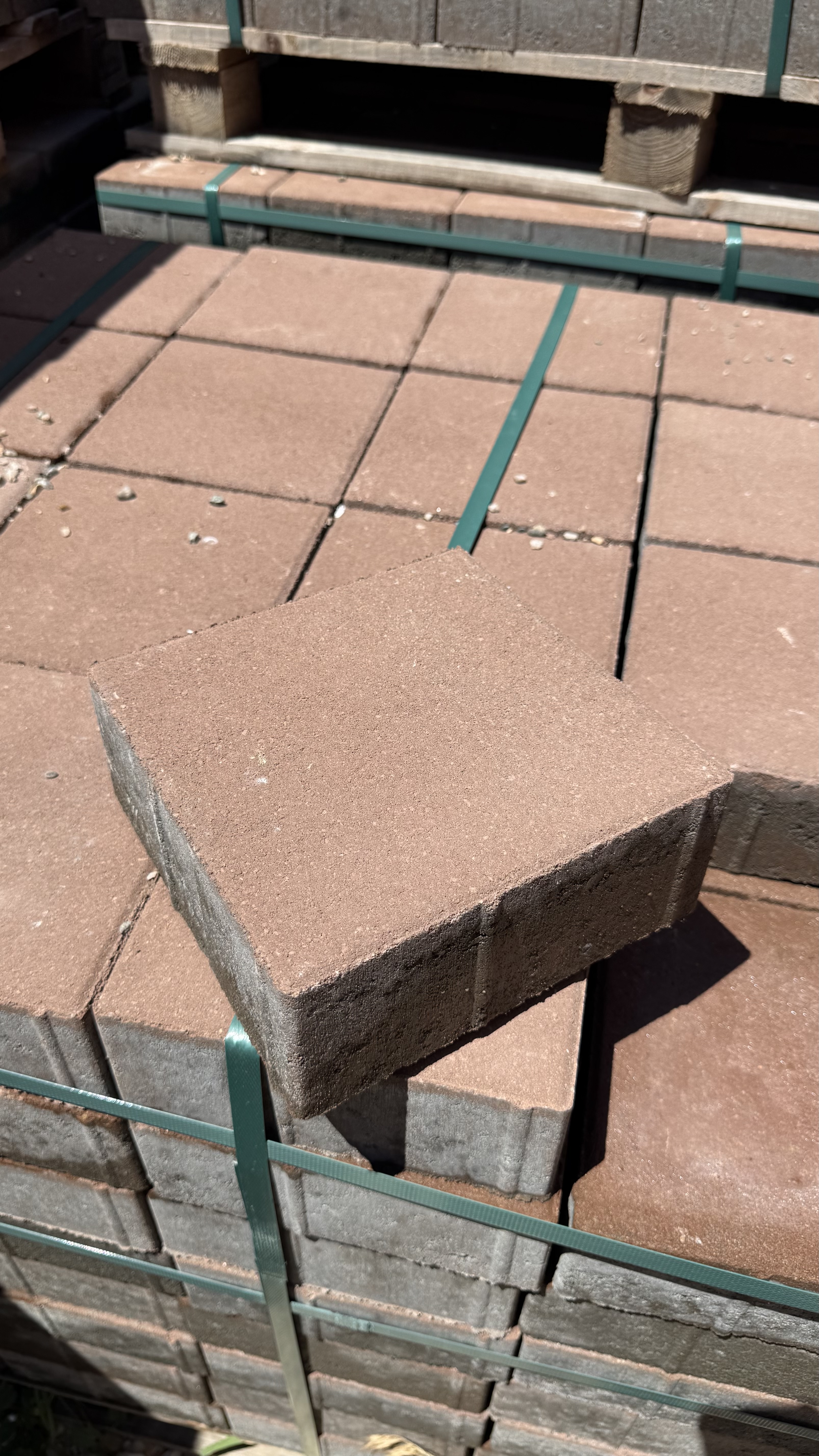 PLOCA ELEGANCE Dimenzija 20x20 d=8 cm 1